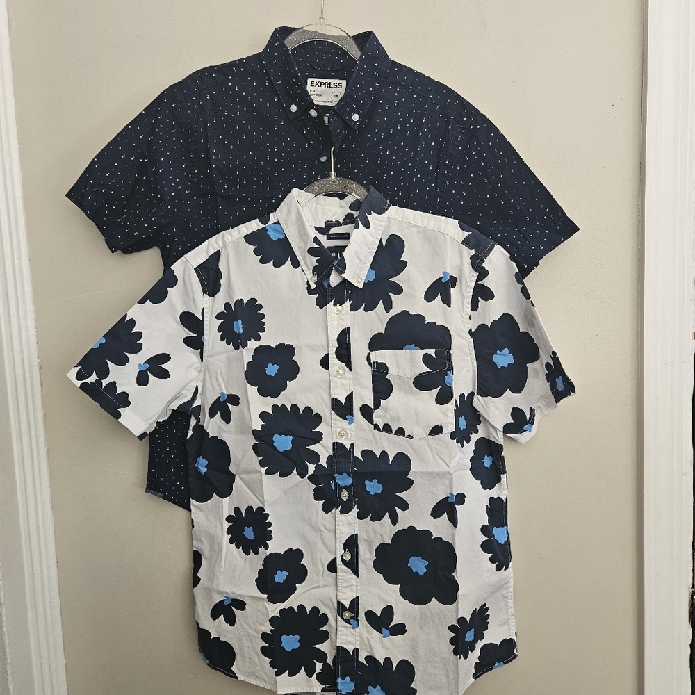 Bundle (2) Mens Short Sleeve Button up Resort Summer Shirt Gap Express Size Smal